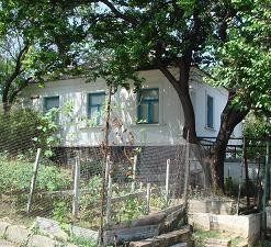 Продается двухэтажный дом по ул. Дальняя в г. Севастополь